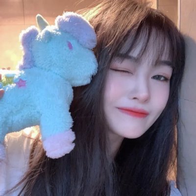 不认识的女友